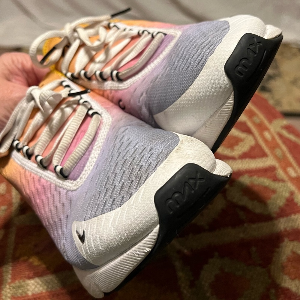 7 Mens Ladies 8.5 Nike Air Max 270 Gradient University AH8050-702 - Picture 6 of 13